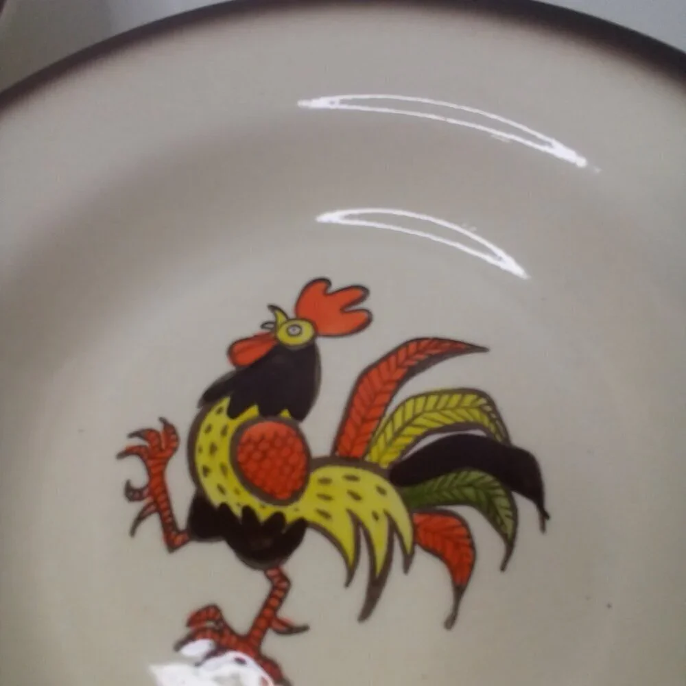 Vintage Poppytrail by Metlox Rooster Bowl Lot of 2 Retro 8.5